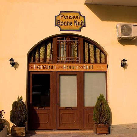 נאפפליו Bonne Nuit Pension מראה חיצוני תמונה